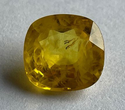 Yellow Sapphire loose gemstone — premium quality, supplied by Jai Impex Jaipur